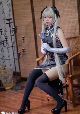 苏小曼被三个黑人玩在线观看