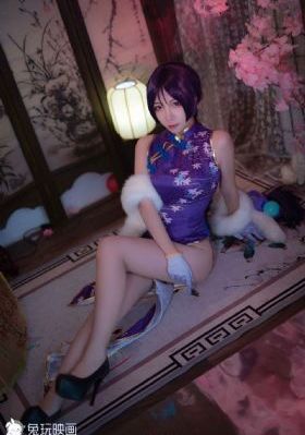 年轻的女教师在线播放