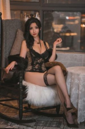 伊人成人在线视频