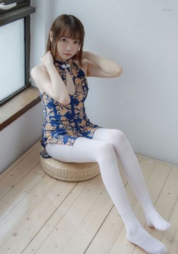 年轻性感的妈妈在线观看
