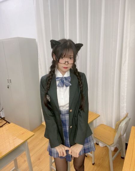 热夜性派对