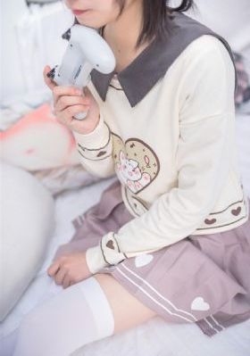 再次微笑